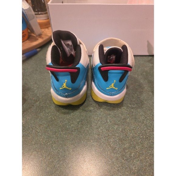 Nike Jordan 6 Rings White/Light Blue Fury-Cyber TD Toddler Size 5C - Picture 15 of 15